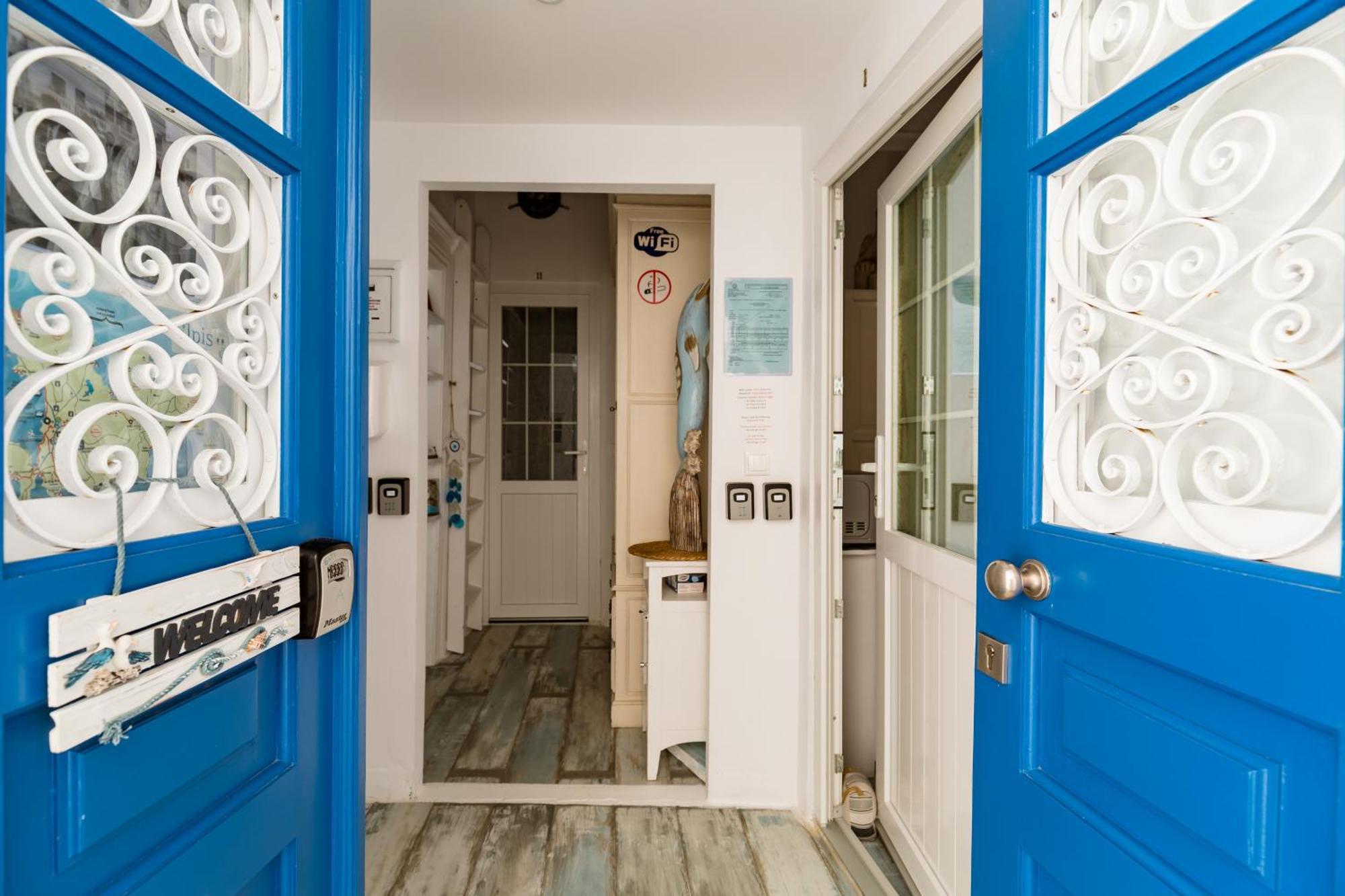Elpis Mykonos Apartments - Mykonos Town Delos Port Экстерьер фото